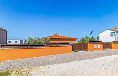 Amazing Home In Pula With Kitchen - Foto 18