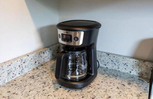 Joyful 5-Bedroom Home - Foto 22