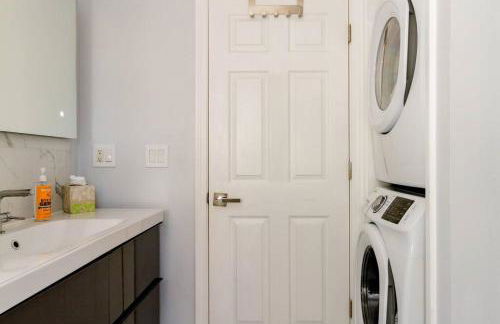 The Longmont Luxury Condo in the heart of providence - Foto 15