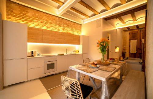 Design house with swimming pool near the sea - Photo 20