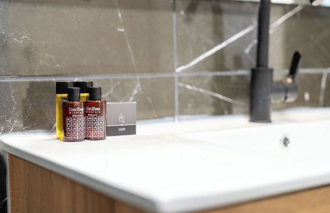 O&O - 2 BR Stylish & Modern Apartment - Foto 33