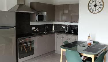 Colombiers Escale à la Noria Appartement terrasse 4 personnes et garage - Foto 3