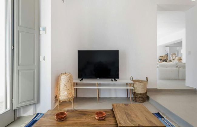 Stunning Villa With Modern Decor - Foto 15