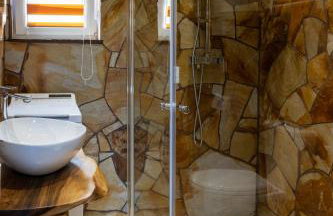 Kamienny Zakątek w Bieszczadach - Foto 9