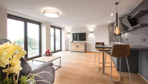 Ferienwohnung im Chaletstil Schlossblick 51 qm Wellness Fitness Sauna Bergrödelhof - Foto 2