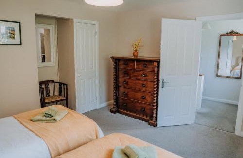 Charming St Davids Cottage with Cathedral Views - Foto 11