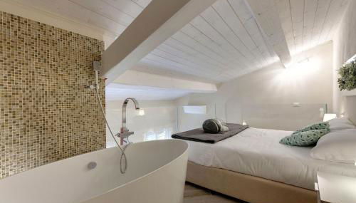 Vertical Garden Apartments by Mamo Florence - Foto 4