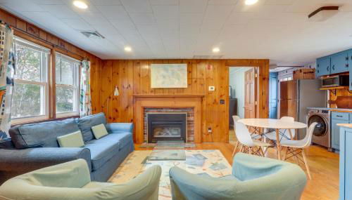 Yarmouth Vacation Rental with Deck Near Swan Pond! - Foto 5