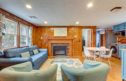 Yarmouth Vacation Rental with Deck Near Swan Pond! - Foto 5