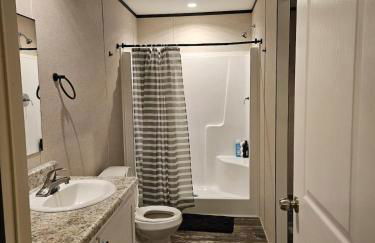 Fun, relaxing, charming retreat - Photo 19