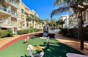 2 Bedroom Apartment in Denia with Pool - Foto 2