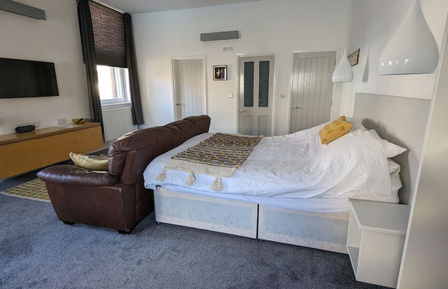 Gorgeous, Comfortable Apartment on the High Street - Foto 6