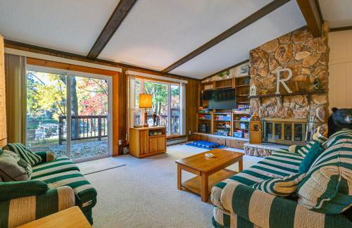 Lakefront Nekoosa Home Private Beach and Boat Dock! - Foto 3