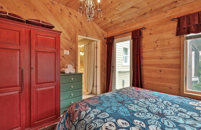 The Tanglewood Lodge: Amazing Ski Home For Groups. Hot Tub. Close To Killington Resort! 4 Bedroom Home - Photo 9