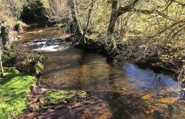 River Cottage Brecon: Hot Tub, Fire, Balcony, Wifi - Photo 7
