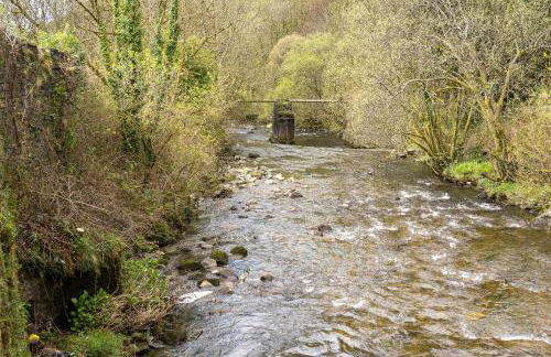 Dunraven An Adorable House In The Afan Forest by STAE-Homes - Foto 41