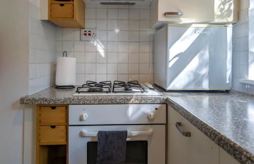 Comfy & Convenient 1-Bed Flat in Quiet Maida Vale - Photo 21