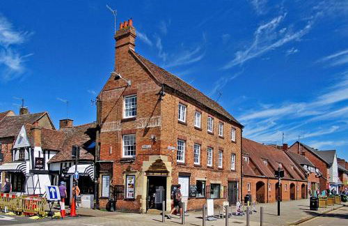 Penthouse On Waterside With River Views, Private Parking & Secluded Hot Tub - Foto 1