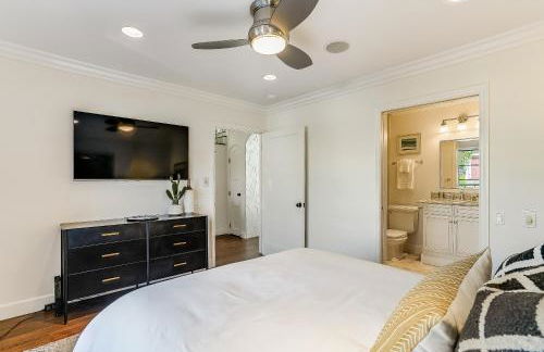 Luxury, renovated, oceanfront home with incredible deck & views - dogs welcome - Foto 30