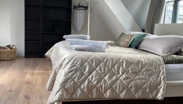 Charmante Wohnung im Hinterhof - Foto 4