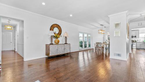 Luxury Pool Oasis- Near Stadium, Tennis and Golf - Foto 4