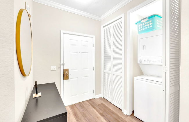 Upstay - Modern Family Apartment w Pool Hot Tub - Foto 21