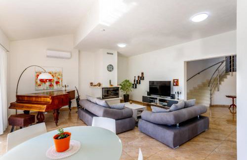 Luxury Villa Nadalina-Dicmo - Foto 10