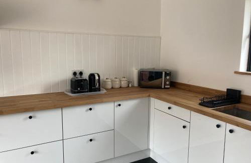 The Stables, Modern 2 bed, 4 person, Rural Barn Conversion with Great Access - Foto 6