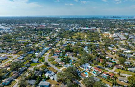 Private Pool 6 MI to Clearwater Beach Fire Pit Game Room - Photo 52