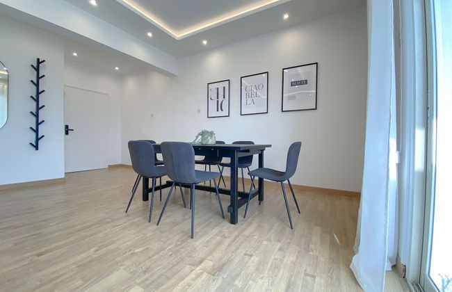 Phaedrus Living Downtown Flat 704 - Photo 13