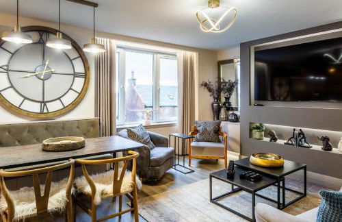 Arran Shores Luxury Shorefront Apartment 8 - Photo 18