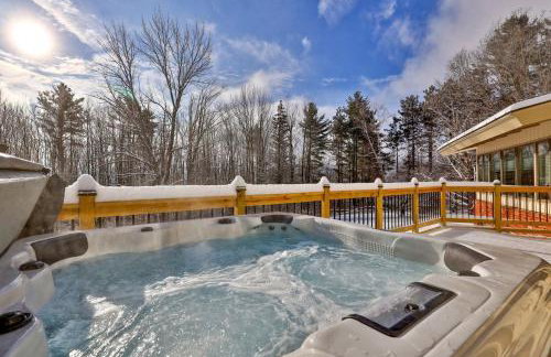 Bear Paw Cabin - 3 Living Areas, Hot Tub & Ping Pong Table - Foto 1