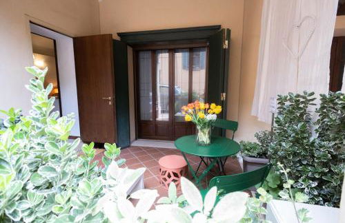 Ca' Spadoni, centro storico, piano terra, ingresso indipendente, teatro, parcheggio, - Foto 8