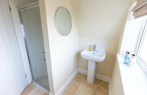 Luxury 5 bedroom house - sleeps 10 - Foto 13