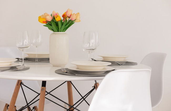 Kopcińskiego Apartment Warsaw by Renters - Photo 59