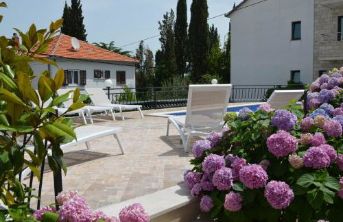 Maca Apartments & Suites with Heated pool near beach 50m - Foto 2