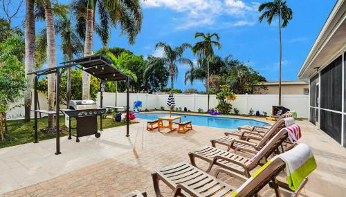 Sensational 5BR Villa Heated Pool near Hard Rock - Foto 2, sunbed