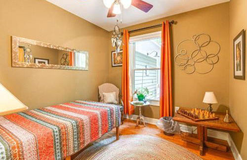 Cozy Hideaway with Grill, 17 Mi to Asheville - Foto 21