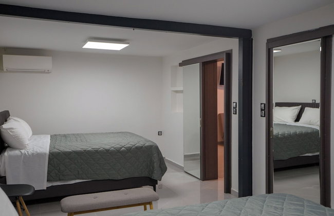 Casa d' Irene near airport, 200 mtrs from the beach, Artemis center - Photo 31