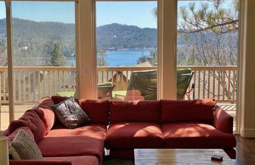 Modern 6 bedroom retreat, stunning lake views, close to village! - Foto 22