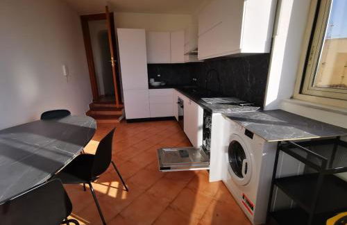 Queen Mary - Torre Faro Messina - Foto 17