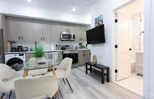 Lux Capitol Hill Vacation Home, In-House Services - Foto 30