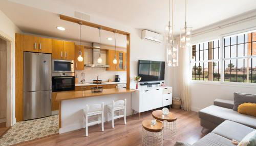 BrisaMar I en segunda línea de playa & priv parking - Photo 2