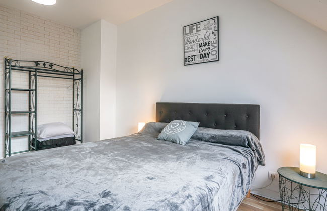 3 bedroom House in La Richardais with garden and terrace - Photo 16