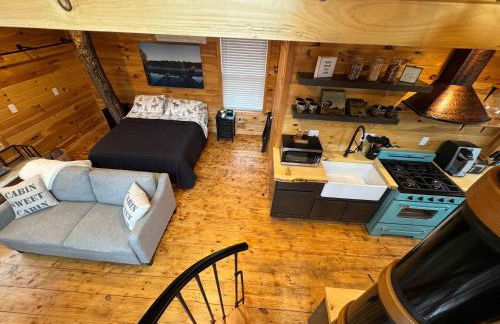 Treehouse Duo Lakefront 2 Private Hot Tubs - Photo 34