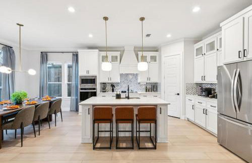 The Longhorn Luxe with Game Room and Fire pit and Karaoke - Foto 43