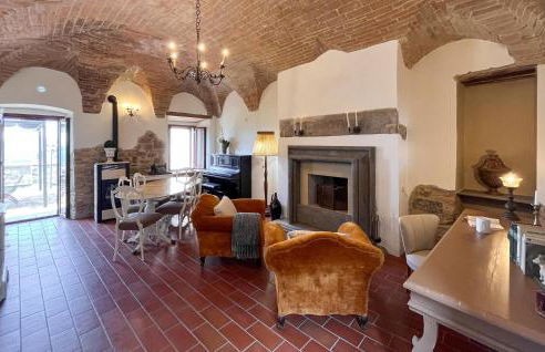 Lovely Apartment In Civitella Benazzone - Foto 4