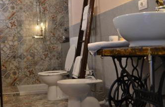 Madama Langa Country House con piscina nelle vigne - Foto 21