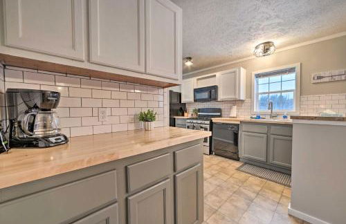 Spacious Wellston Home Near Hiking and Skiing! - Foto 11