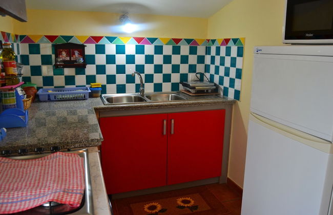 Charming Holiday Home Next to Lake Pergusa Sicily - Photo 9